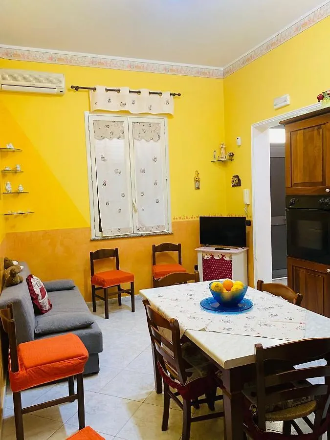 Giusy'S House Apartment Avola 0*,